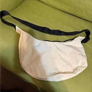 BAGGU Cream Crossbody Bag